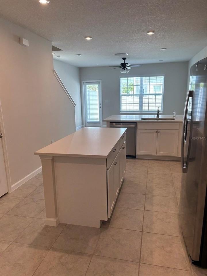 14111 Crimson Avenue - Photo 5 of 16