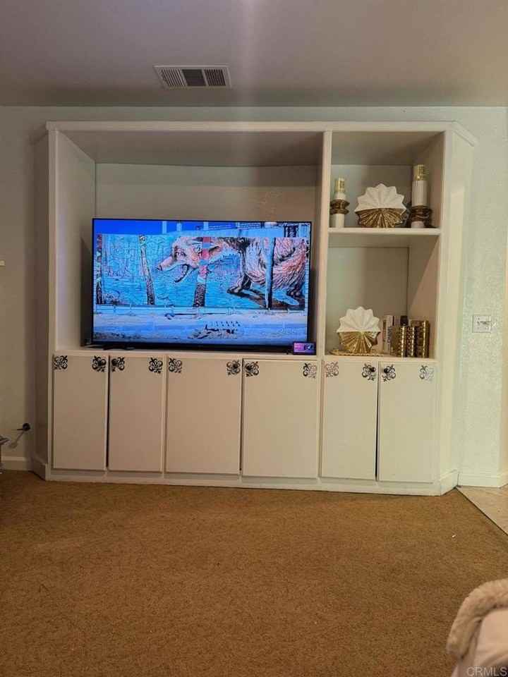 749 De La Toba Rd - Photo 3 of 11