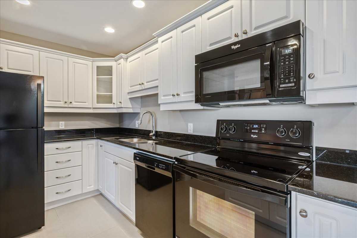 Malpeque Executive Suites - Photo 2 of 13