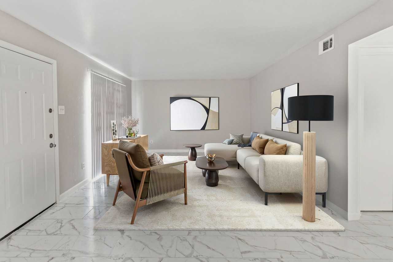 Palms at Chimney Rock - Photo 2 of 18