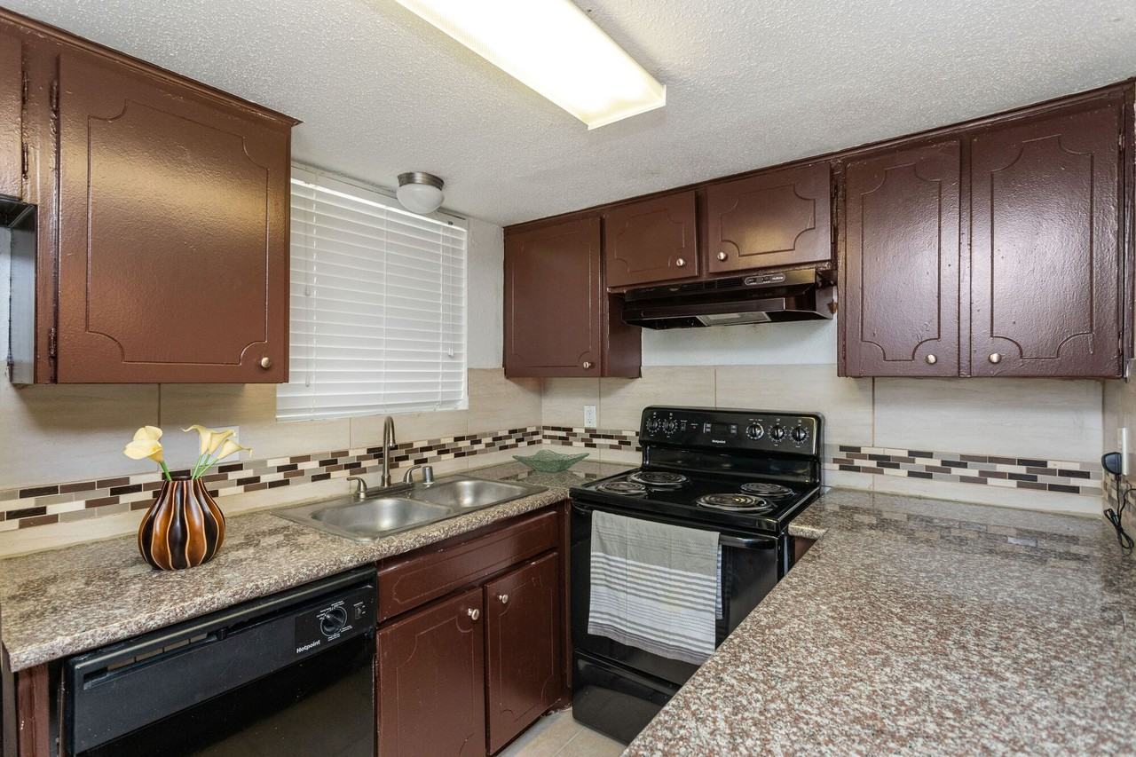 Beechnut Grove - Photo 7 of 21