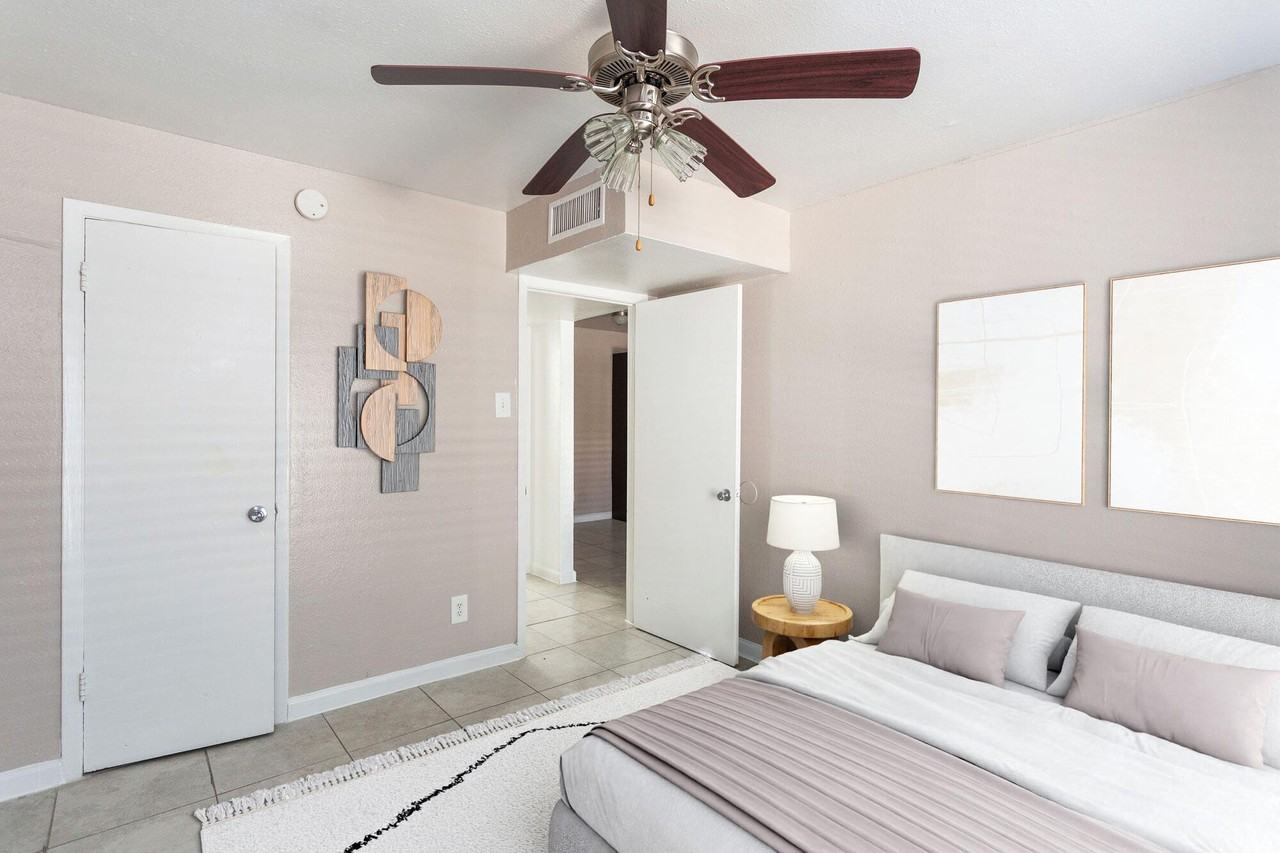 Plaza on Hammerly - Photo 3 of 37