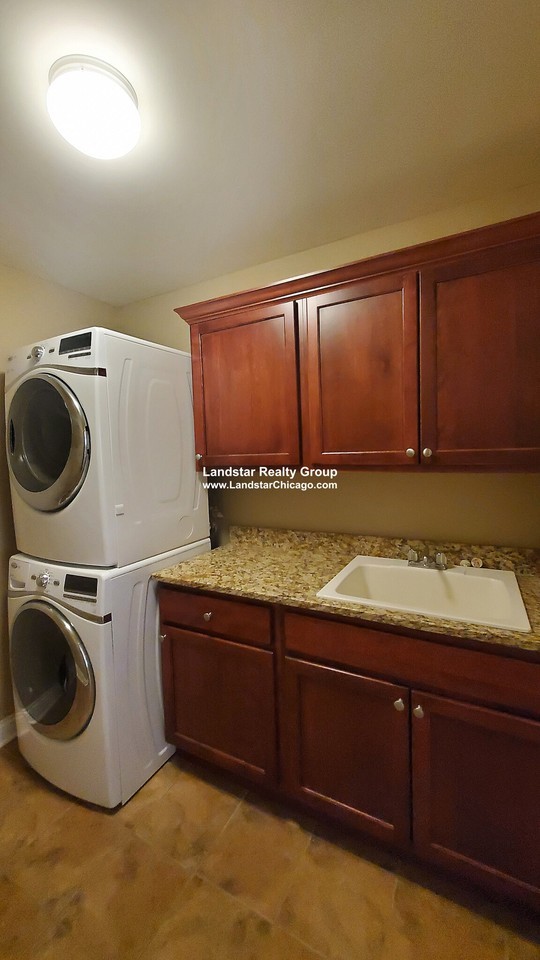 2 Itasca Pl #417 - Photo 7 of 35