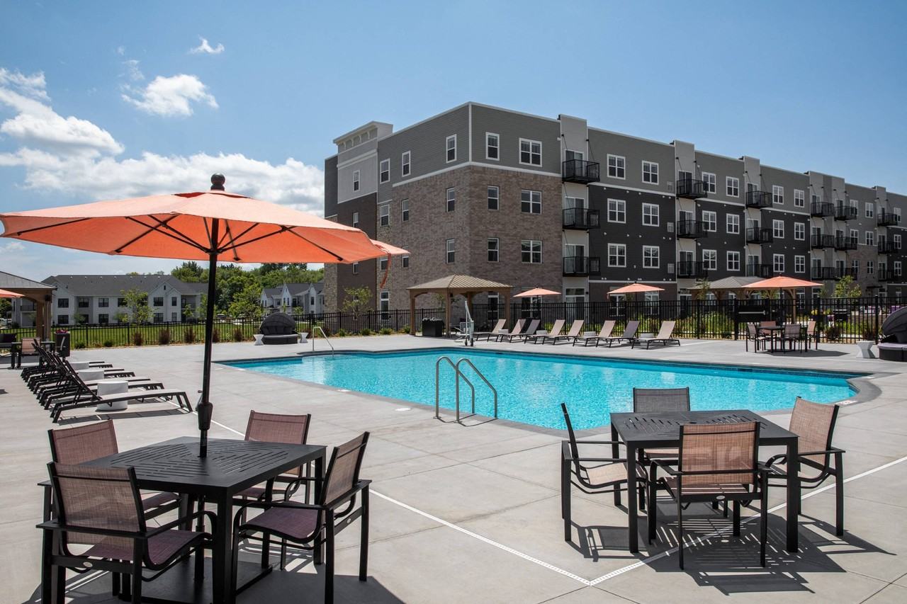 The Edison at Woodbury - Photo 2 of 32