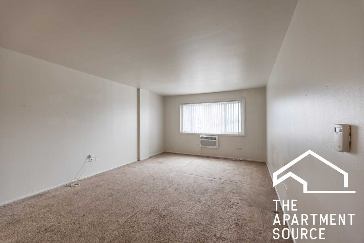 7300 W North Ave #2B - Photo 5 of 18