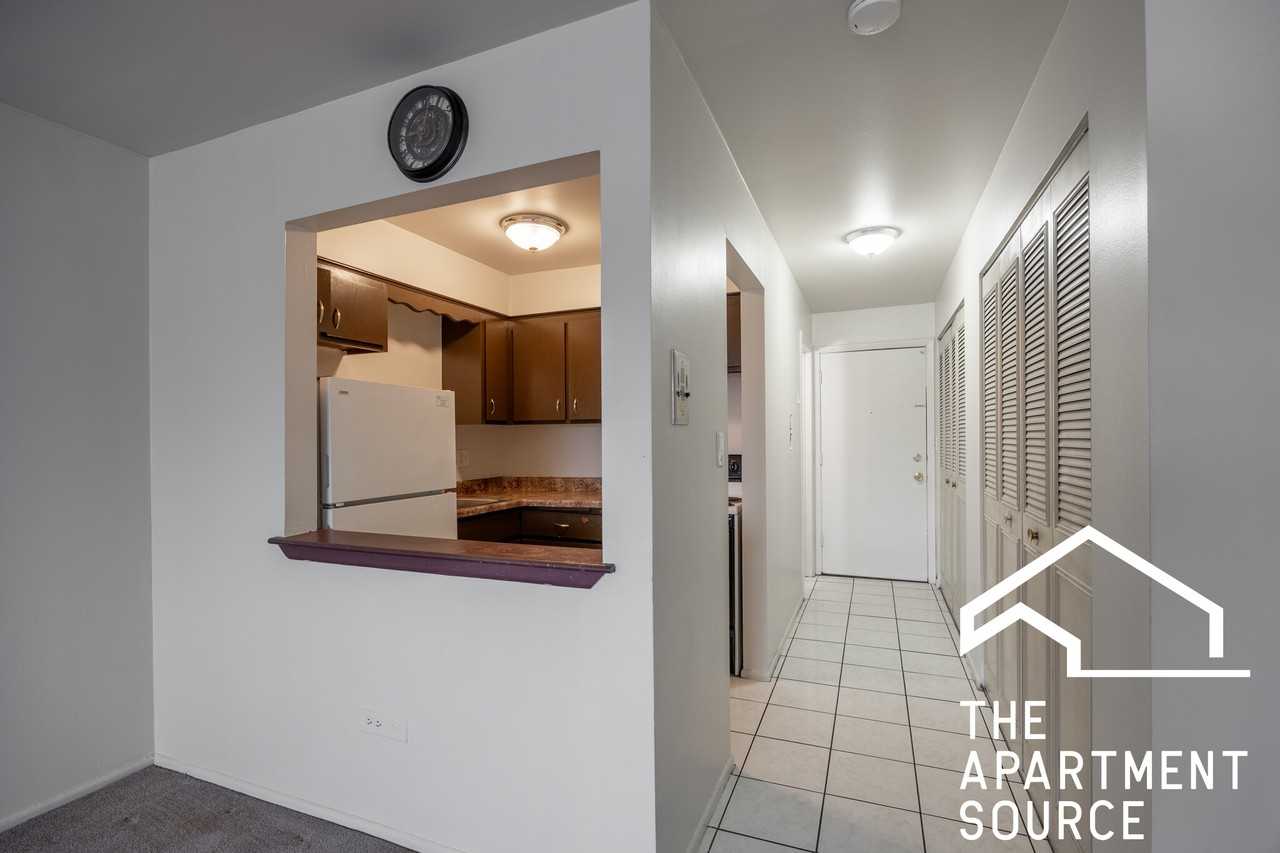 7300 W North Ave #2B - Photo 7 of 18