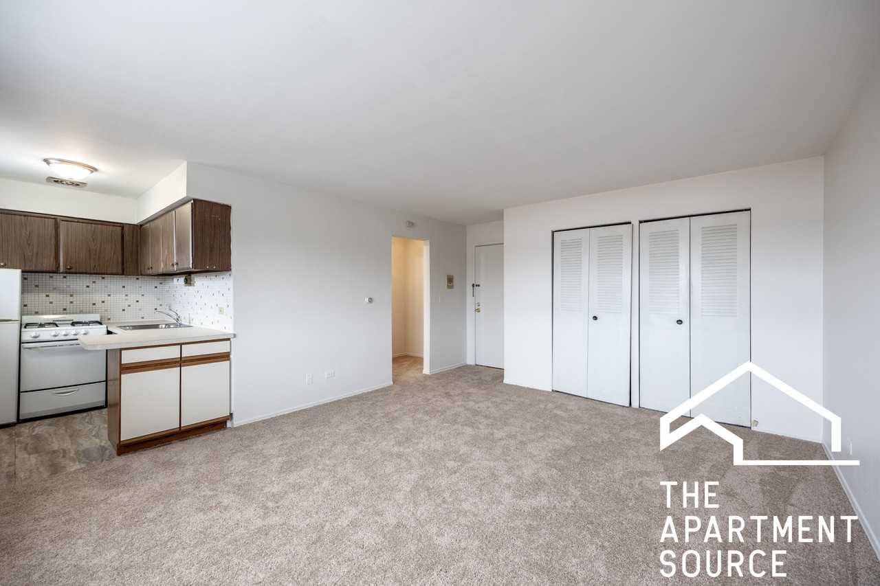 3001 Thatcher Ave #3L - Photo 2 of 11