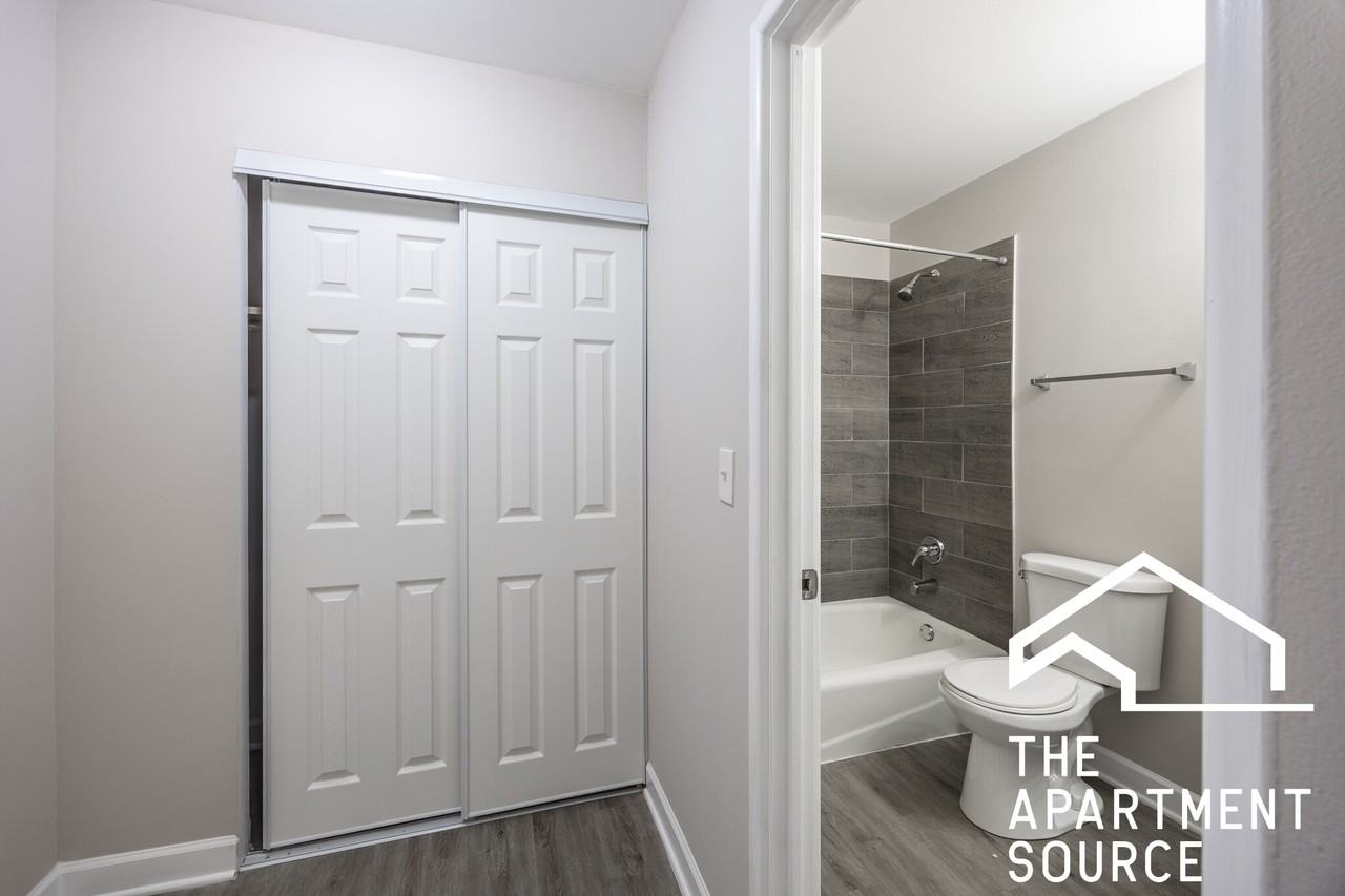 3001 Thatcher Ave #5O - Photo 7 of 11