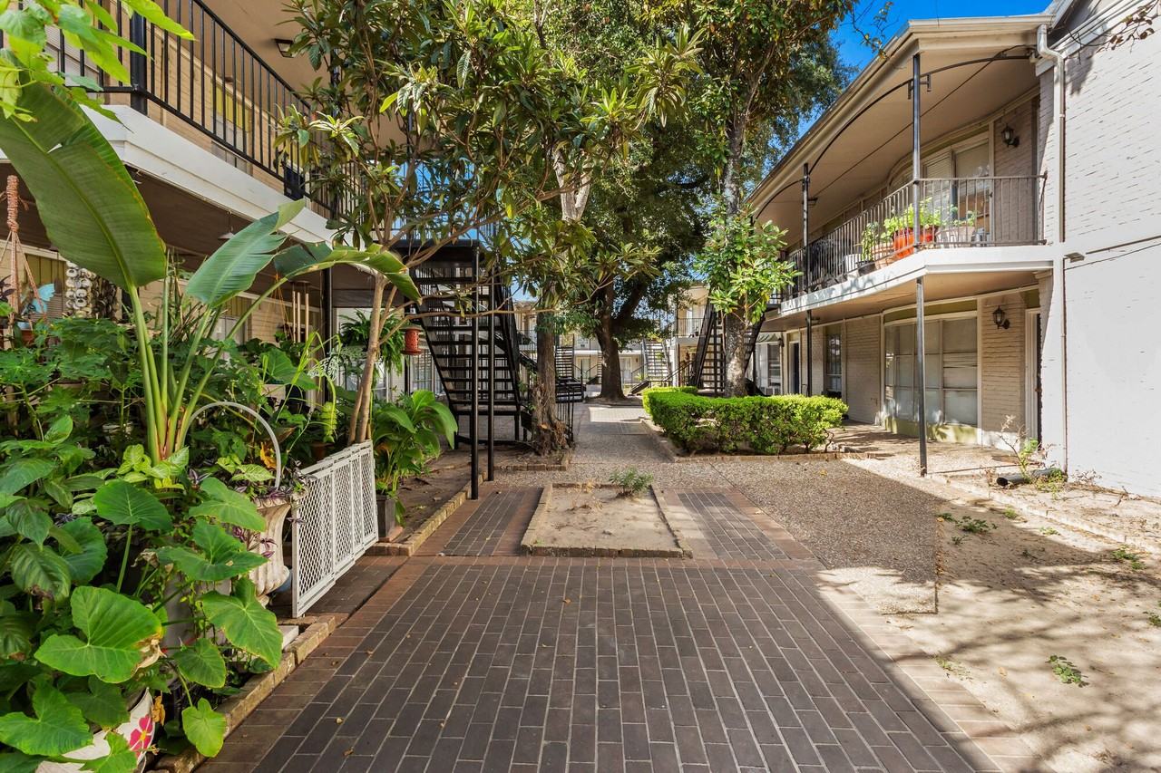 Santa Clara - Photo 5 of 27