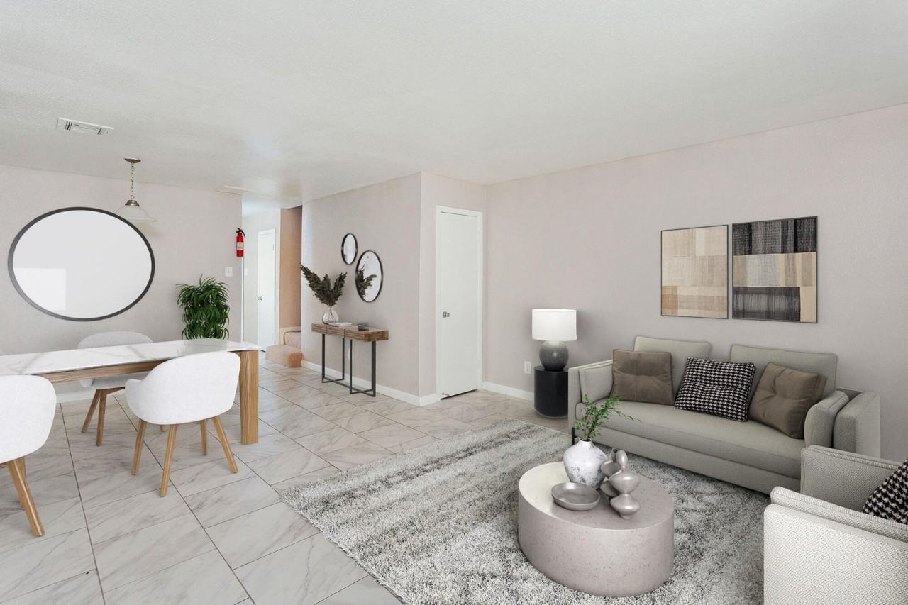 La Carmona - Photo 3 of 24