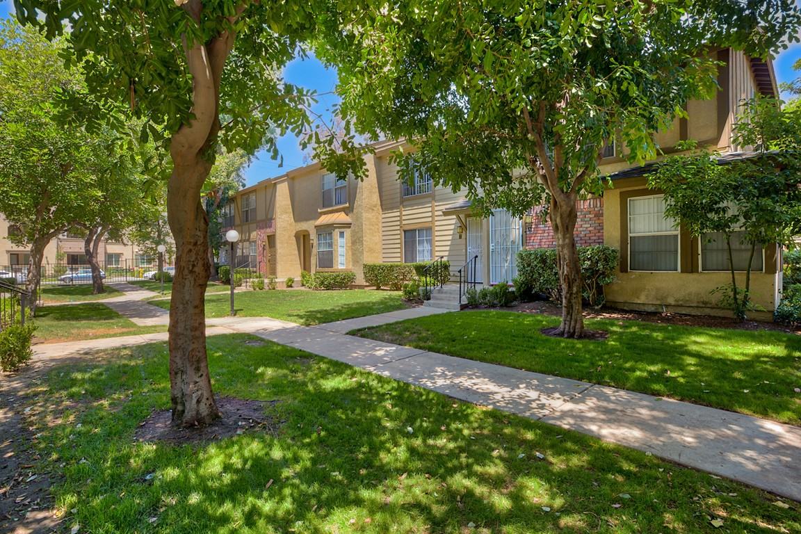 Mission Villas - Photo 3 of 21