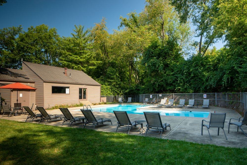 Greenbriar Apartments - Photo 4 of 14