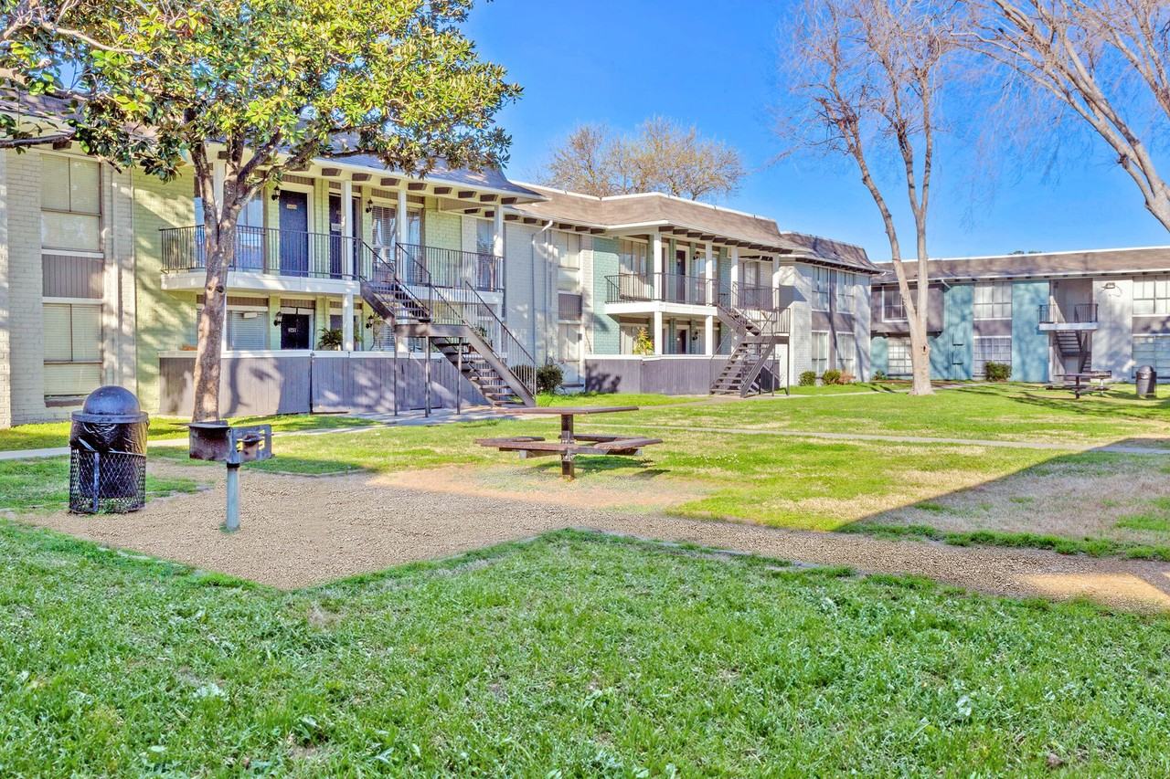 The Alora Apartments - Photo 4 of 50