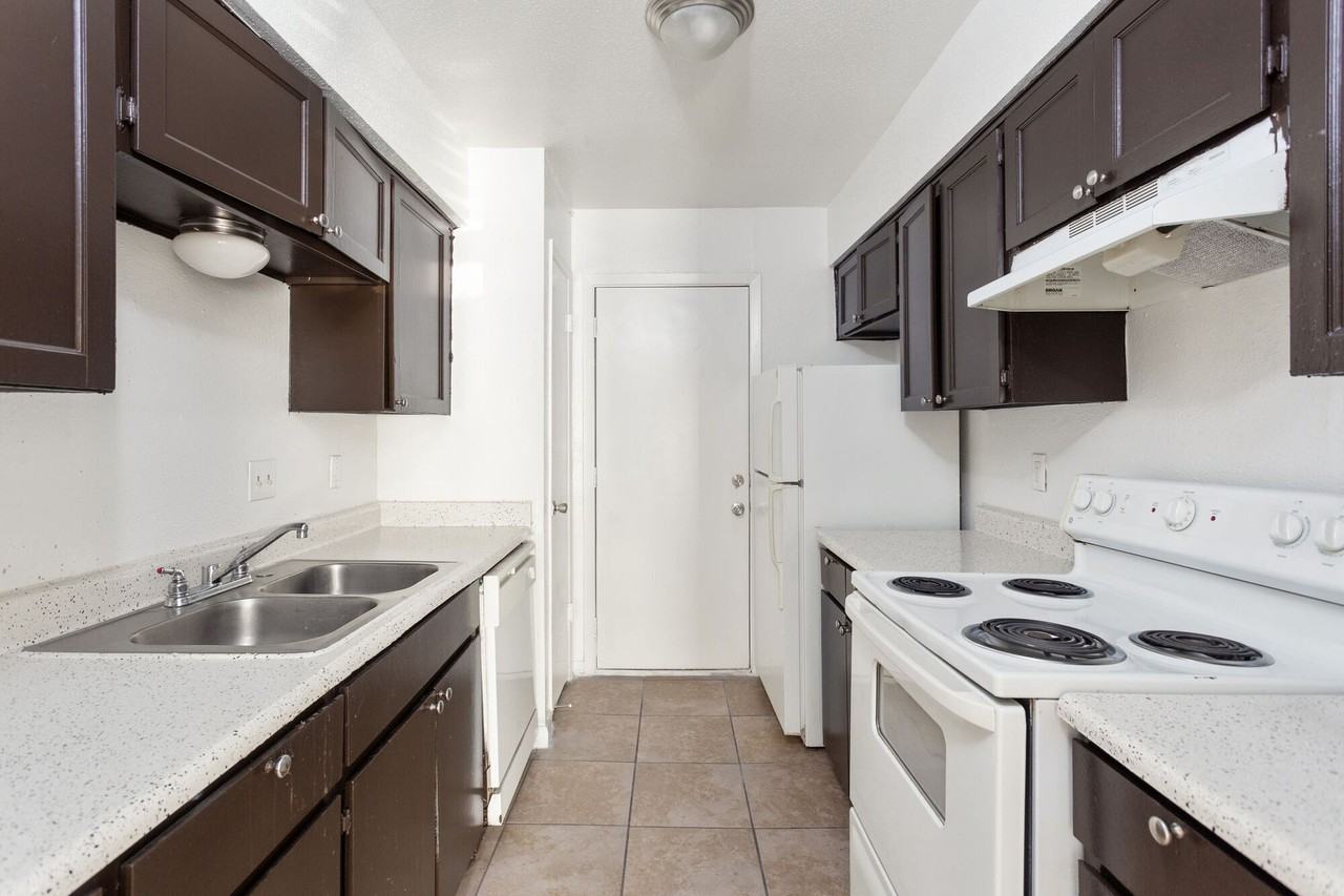 The Alora Apartments - Photo 6 of 50