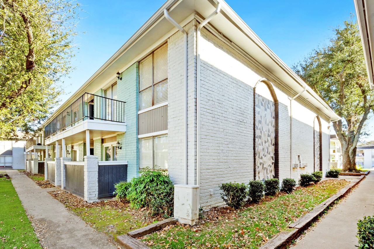 The Alora Apartments - Photo 7 of 50