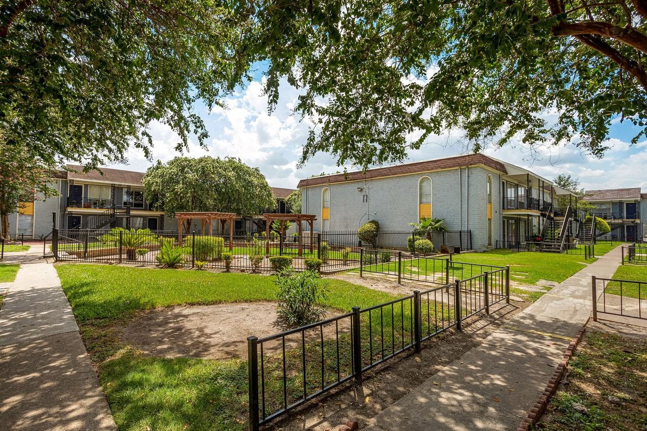 Tierra Bella - Photo 5 of 46