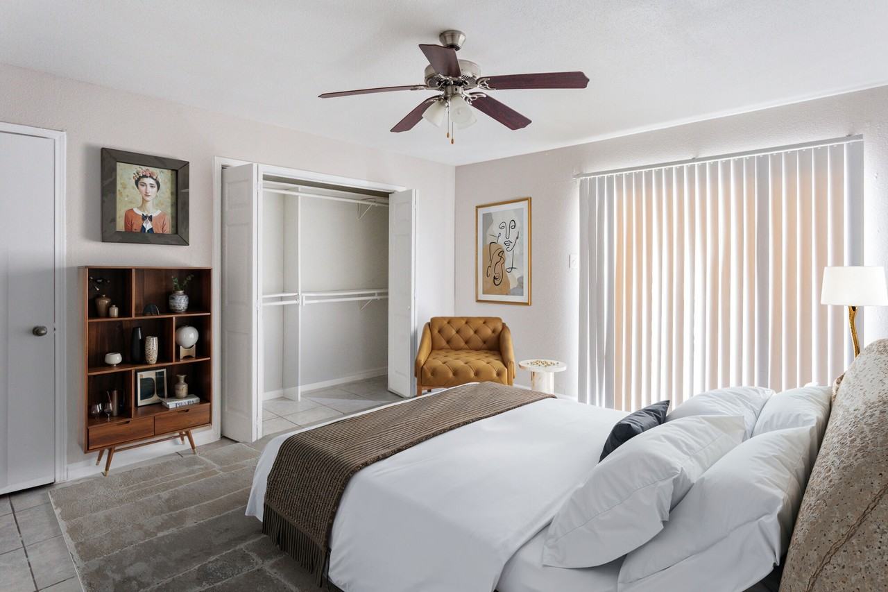 Villa Barcelona - Photo 2 of 18