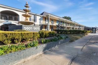 Fountains at Chimney Rock - Photo 1 of 1