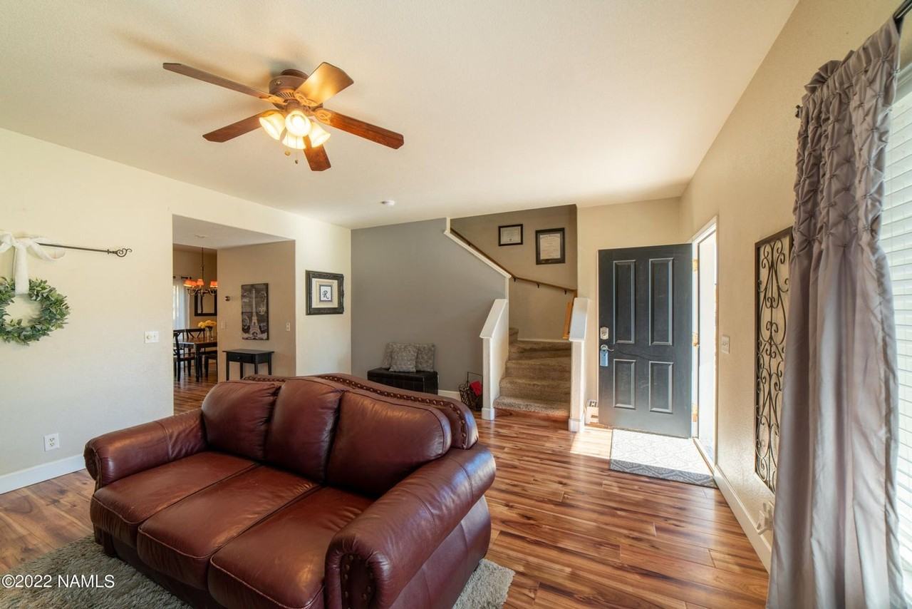 774 W Cattle Drive Trl - Photo 3 of 32