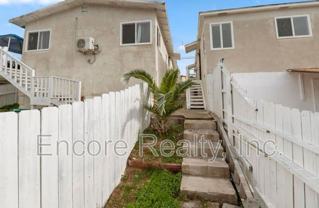 2776 Vista Way - Photo 1 of 1