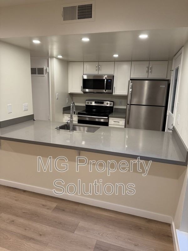 55 Roundtree Blvd #1 - Photo 2 of 18