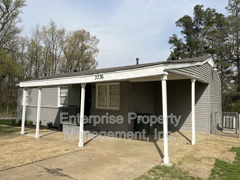 3736 Debby Dr - Photo 2 of 20