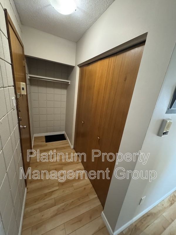 1001 2 Ave Nw #3 - Photo 7 of 9