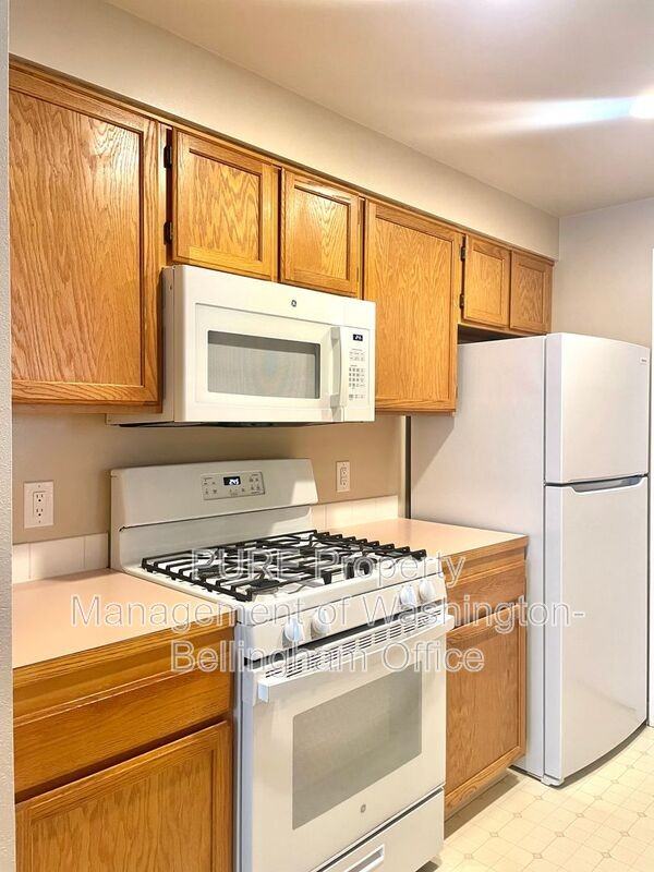 2415 Xenia St - Photo 2 of 20