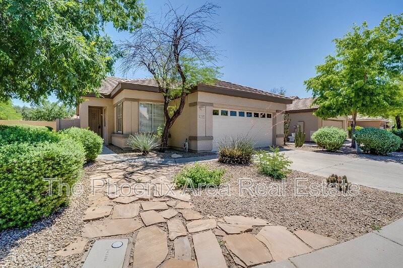 1315 W Musket Way - Photo 3 of 45