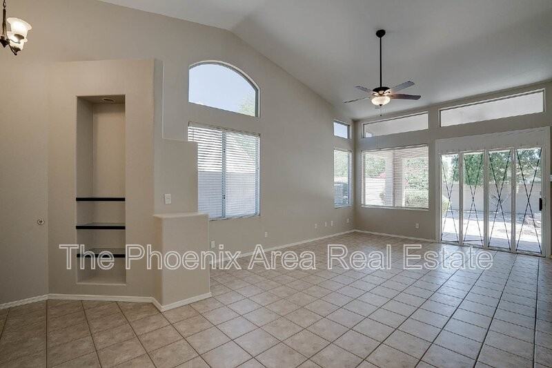 1315 W Musket Way - Photo 6 of 45