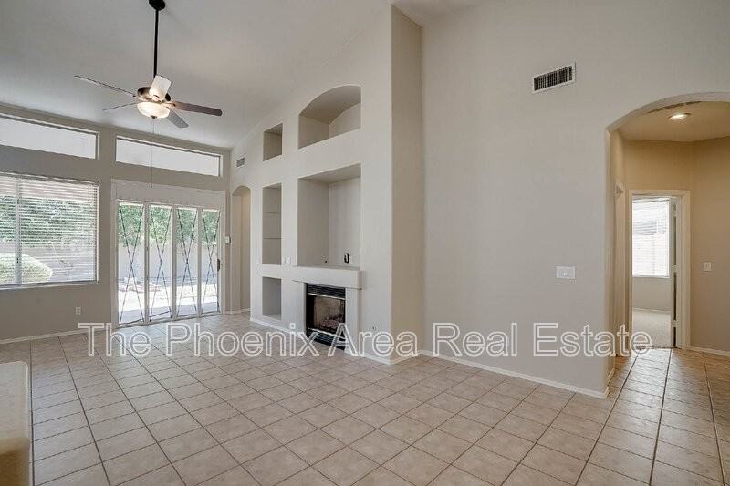 1315 W Musket Way - Photo 7 of 45