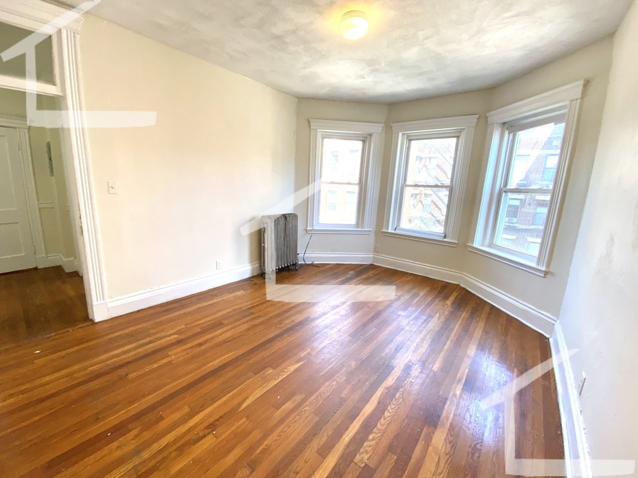 Walbridge St #14 - Photo 2 of 17