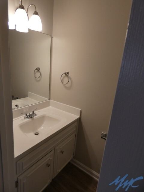 2568 Oak Hill Dr - Photo 4 of 19