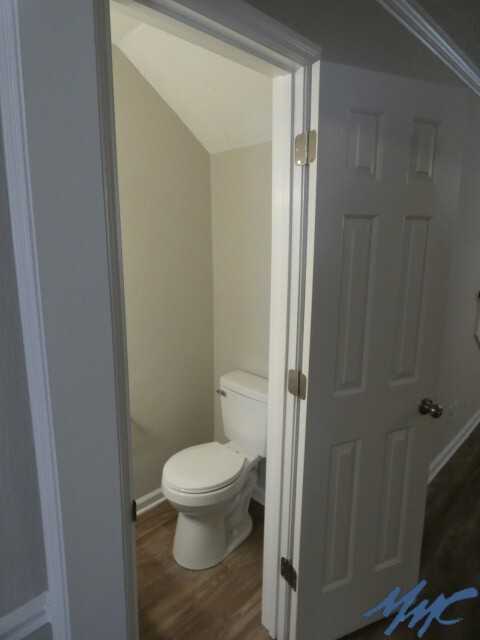 2568 Oak Hill Dr - Photo 5 of 19
