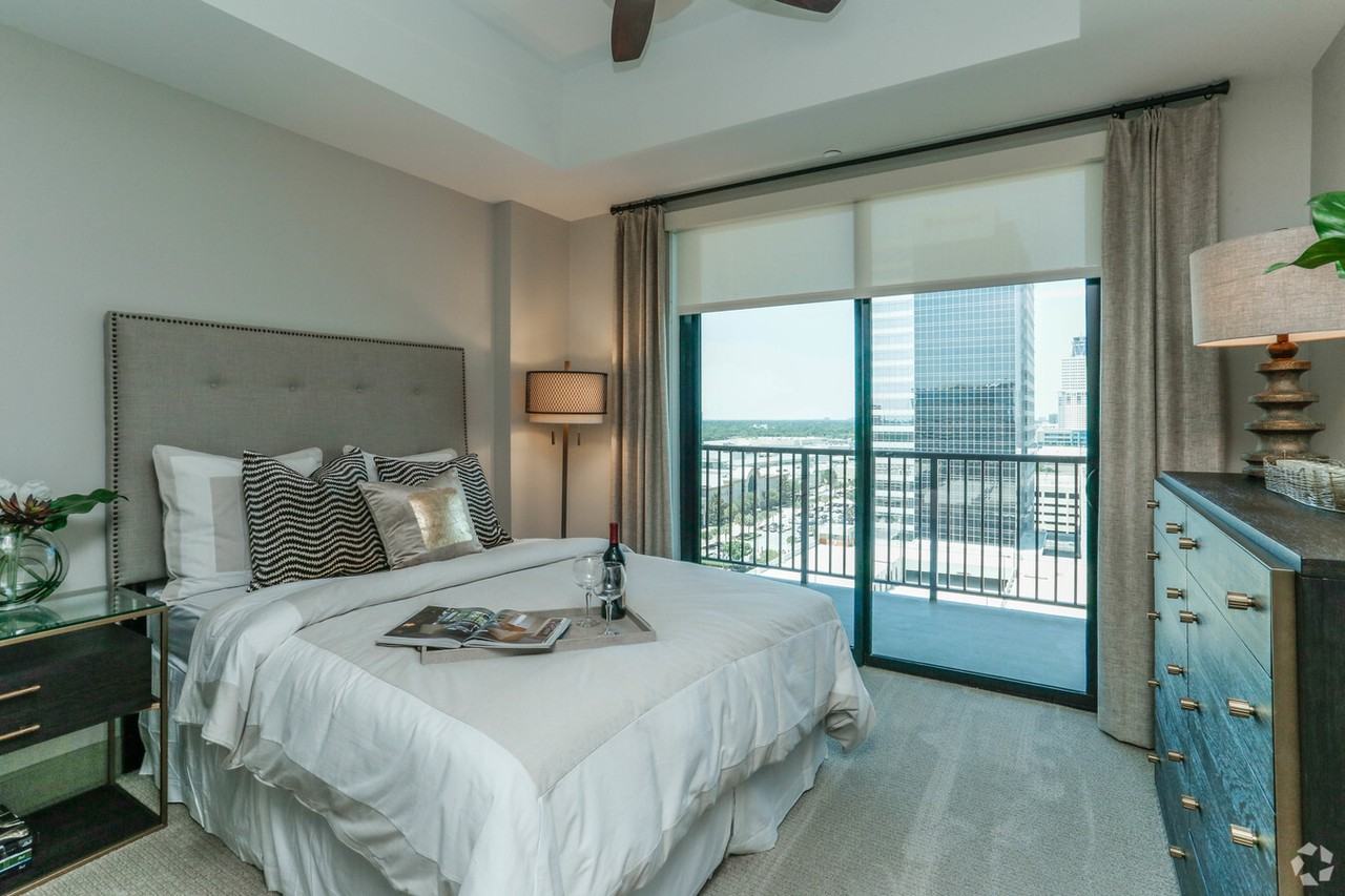 9789 Katy Fwy #MC1 - Photo 6 of 10