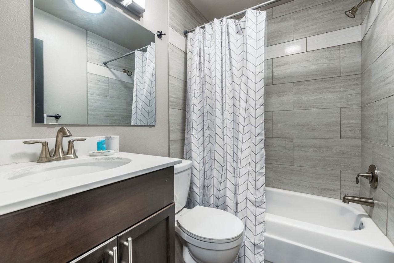 1805 Yakima Ave #1045869P - Photo 5 of 20