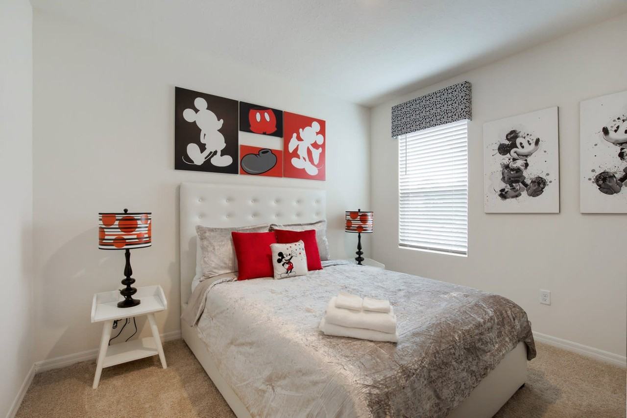 Oak Reflection Loop #1061311P - Photo 3 of 50