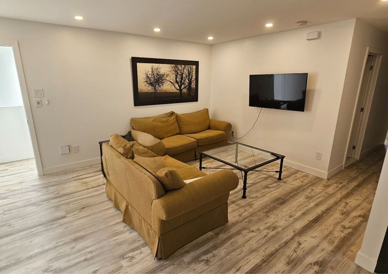 2698 Chemin Bedford - Photo 2 of 27