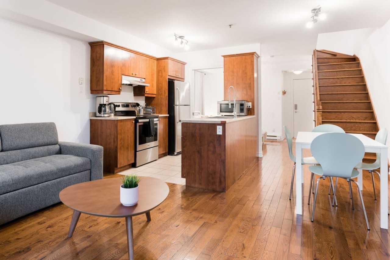 1407 Rue Aylwin - Photo 2 of 20