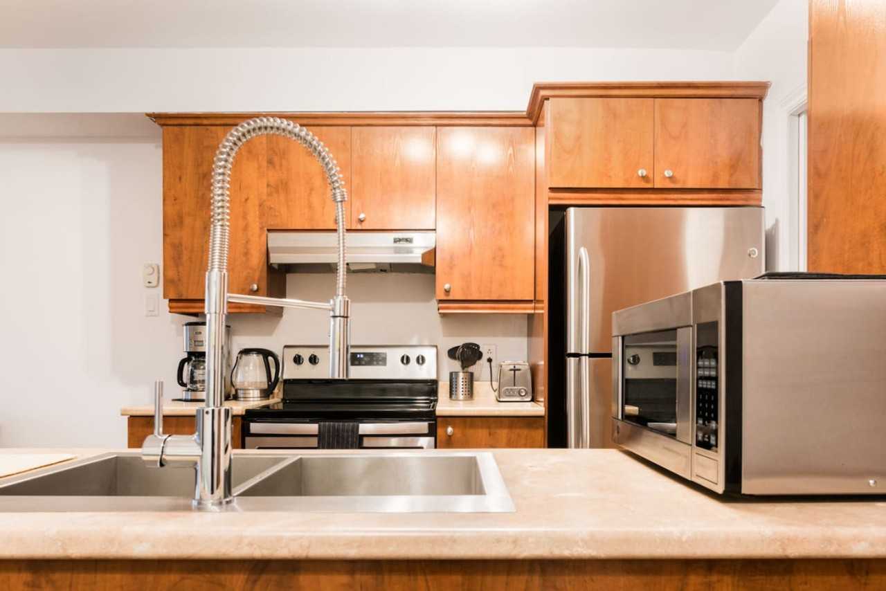 1407 Rue Aylwin - Photo 4 of 61