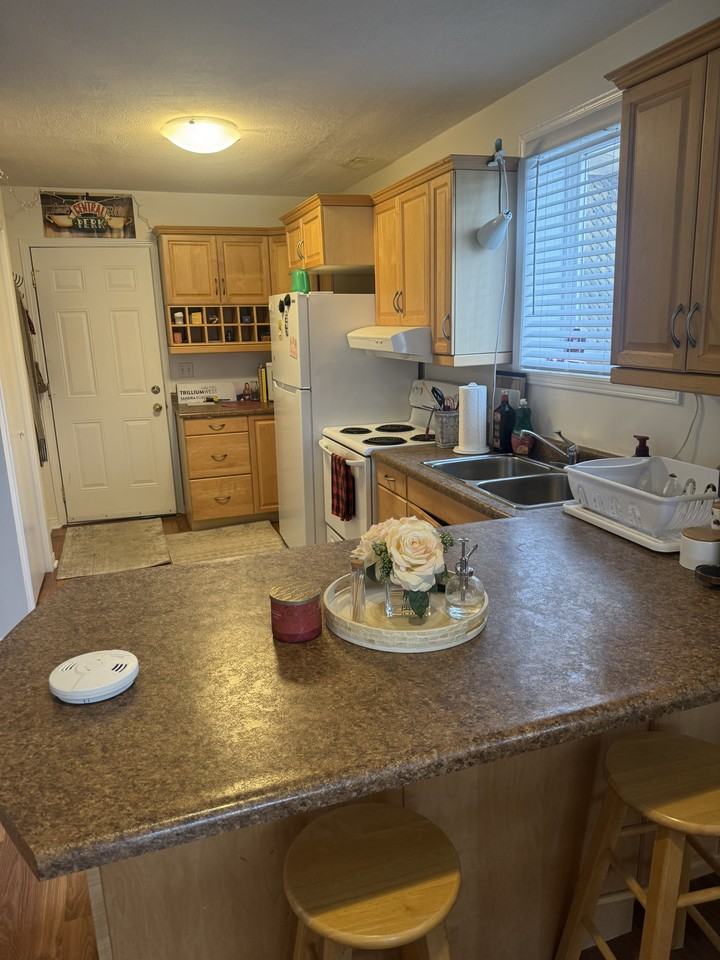 18 O'Connor Lane #B - Photo 2 of 10