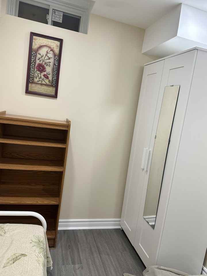 Aylesworth Ave & Haslam St - Photo 2 of 7