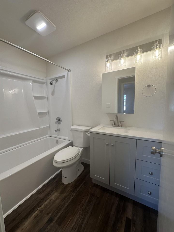 1025 Cedar Way #1 - Photo 2 of 9