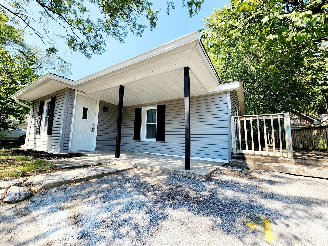 213 Starlight Dr - Photo 5 of 48