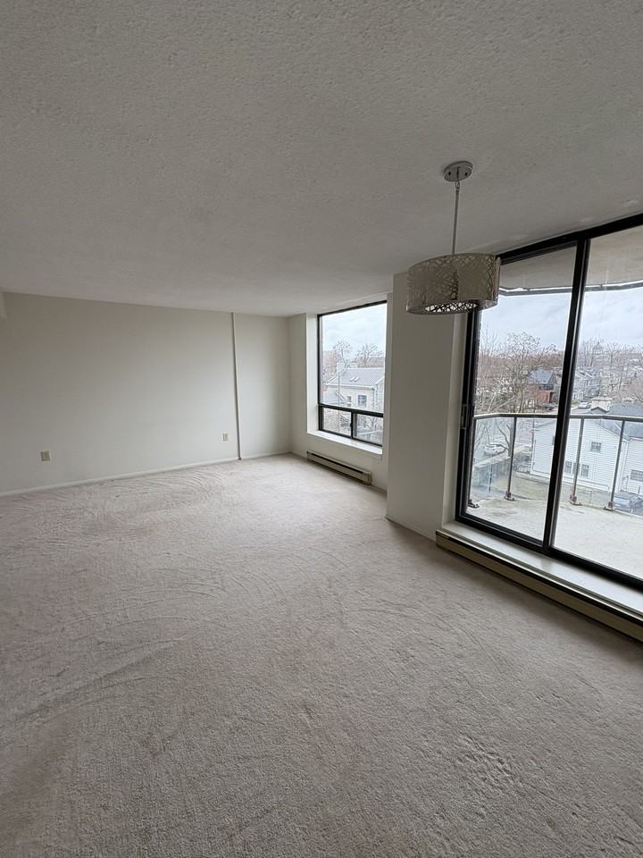 82 Ontario Street #408