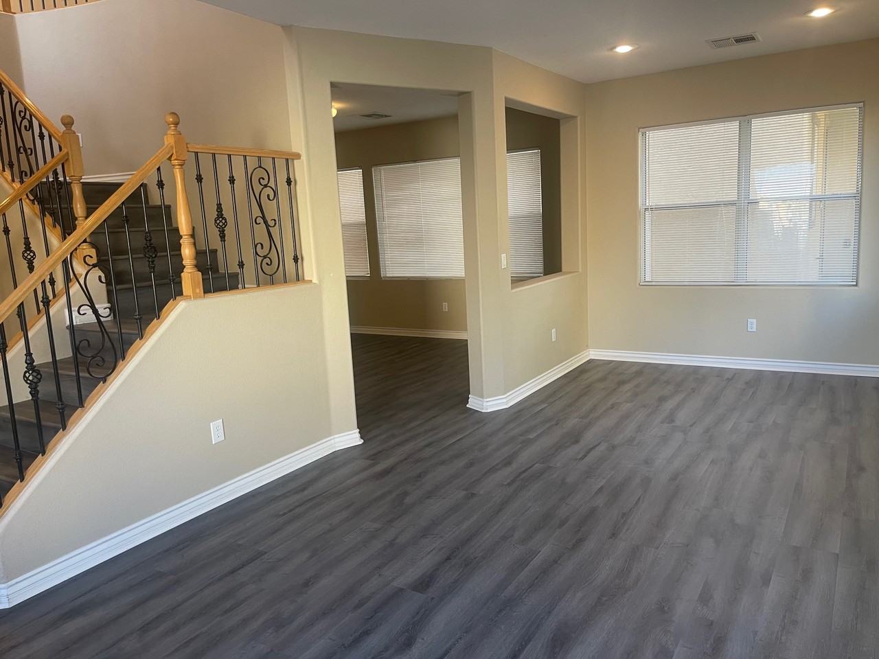 8552 Barkeria Court - Photo 3 of 29