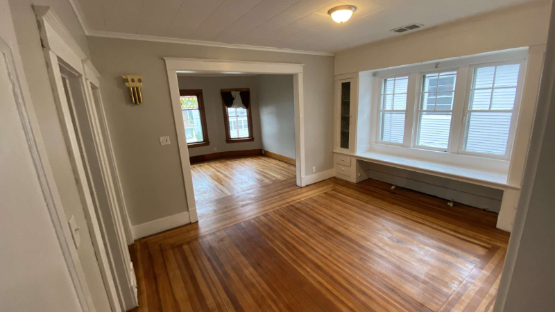 23 Slater St - Photo 3 of 6