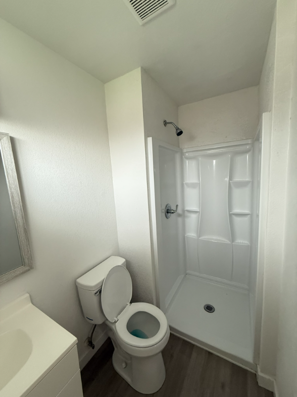 42 G St #D - Photo 2 of 6