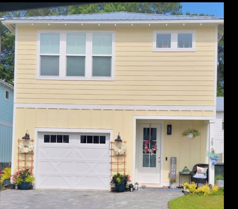 29 Lighthouse Pointe Blvd - Photo 2 of 19