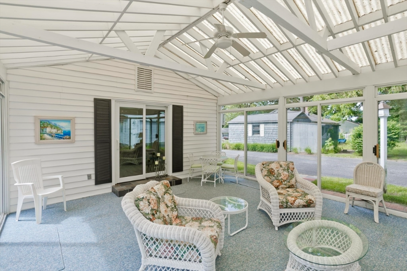 190 Mary Coburn Rd - Photo 3 of 16